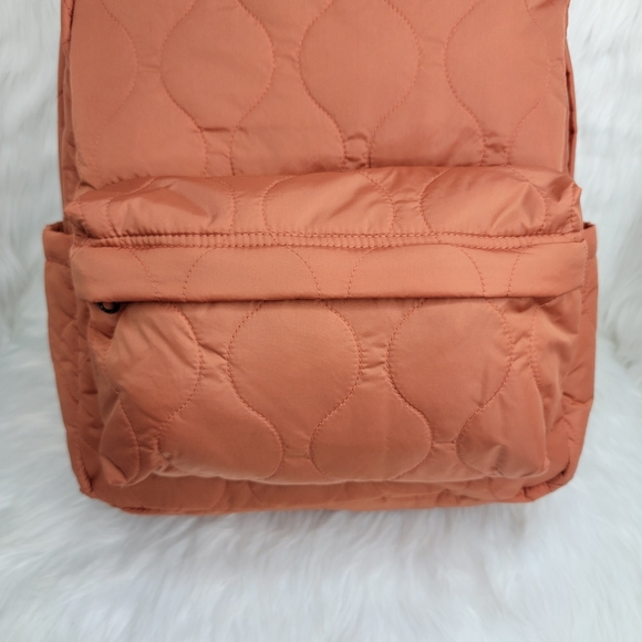 VANS Old Skool Quilted Orange Backpack. - Picture 7 of 14